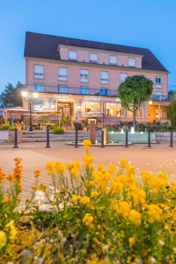 Hotel Restaurant Le Bristol Нидербронн-ле-Бен Экстерьер фото